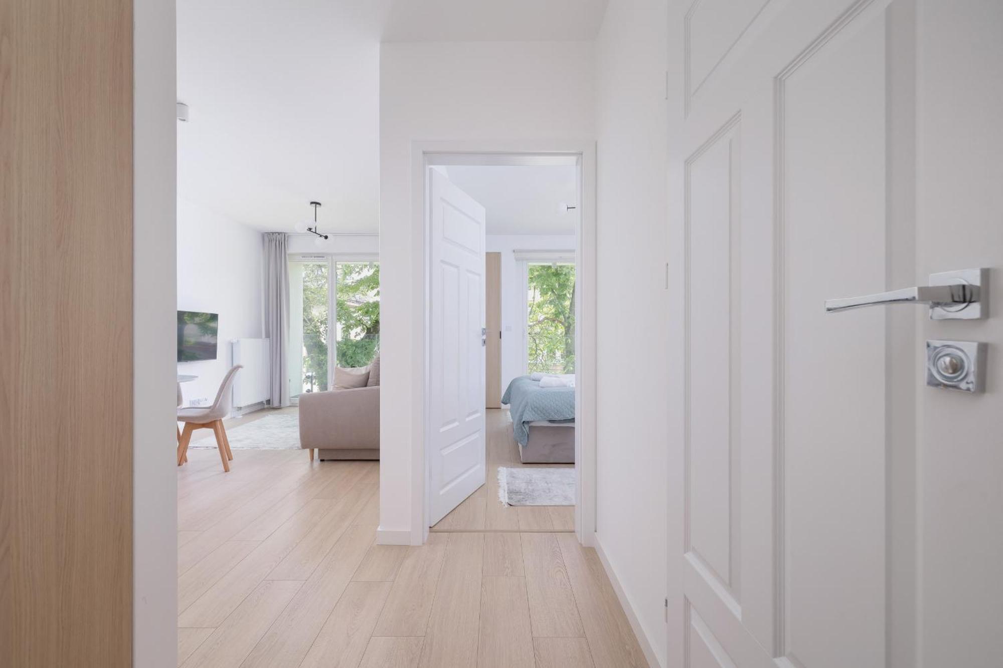 Krowoderska Apartment With Balcony Near City Center By Rent Like Home クラクフ エクステリア 写真