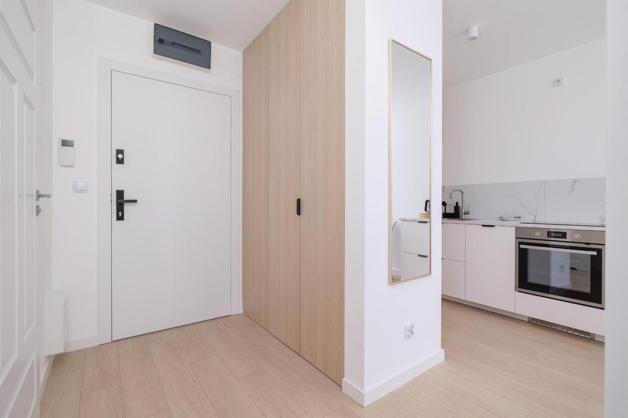 Krowoderska Apartment With Balcony Near City Center By Rent Like Home クラクフ エクステリア 写真